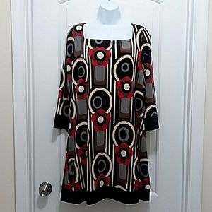 B Smart Geometric Print Dress